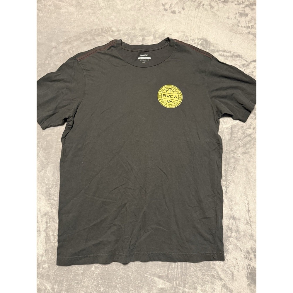 RVCA Nature Versus Industry T Shirt Black‎ Large